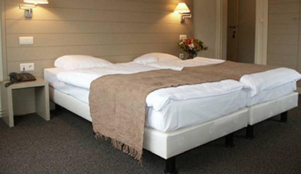 Hotel Atlas Bruges Esterno foto